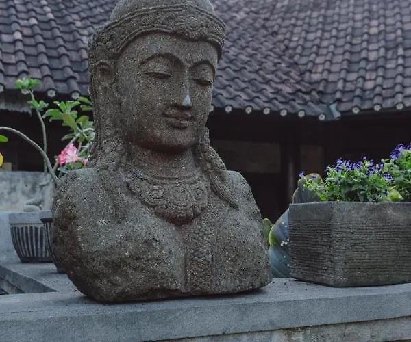 Kishi-kishi Artvilla By Arthousebali Bed & Breakfast Blahbatu