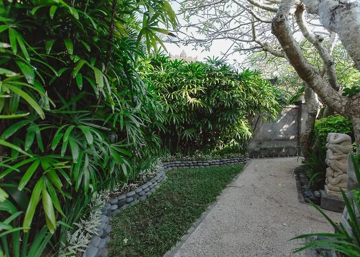 Bed & Breakfast Kishi-kishi Artvilla By Arthousebali 4*
