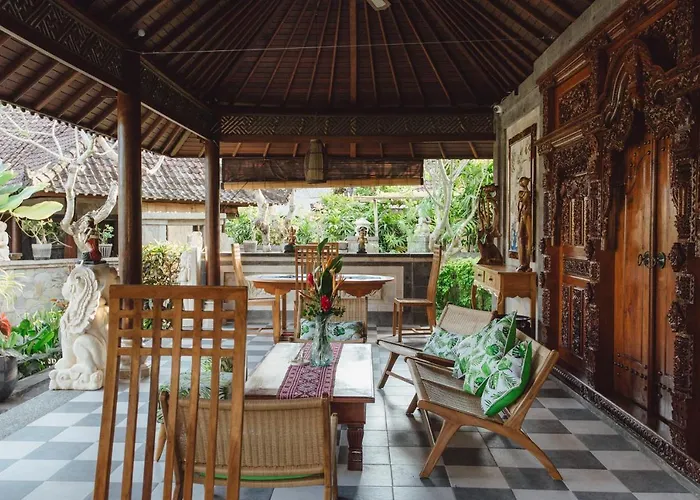 Kishi-kishi Artvilla By Arthousebali 4*