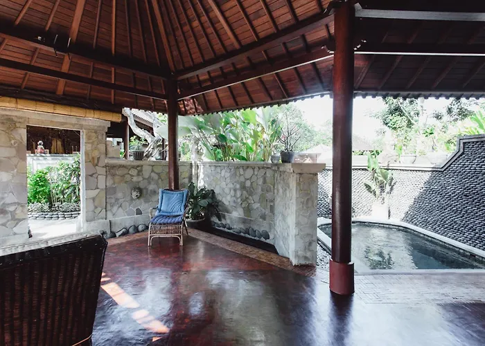 Kishi-kishi Artvilla By Arthousebali 4*
